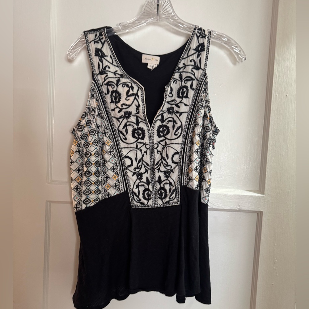 Meadow Rue Black Sleeveless Embroidered V-Neck Tank